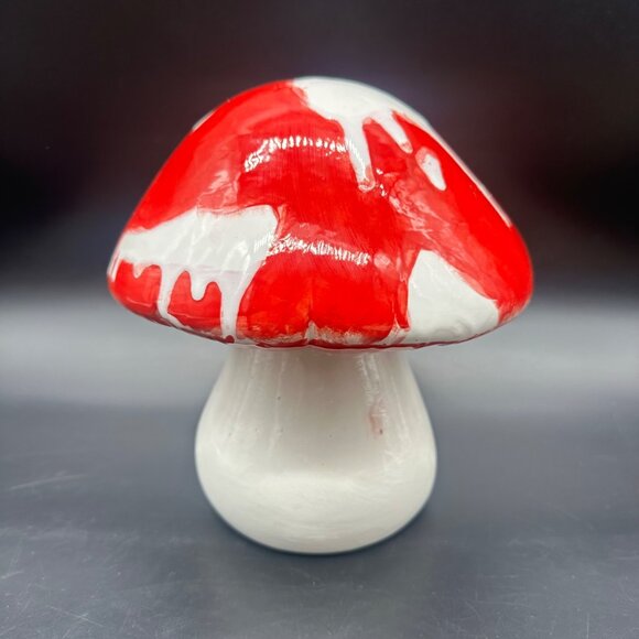 Vintage Mushroom Toadstool Figurine Red White Ceramic Decor Retro Kitsch Cottage - Picture 3 of 11